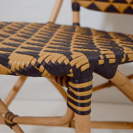 Silla Bistro Noir - detalle tejido asiento